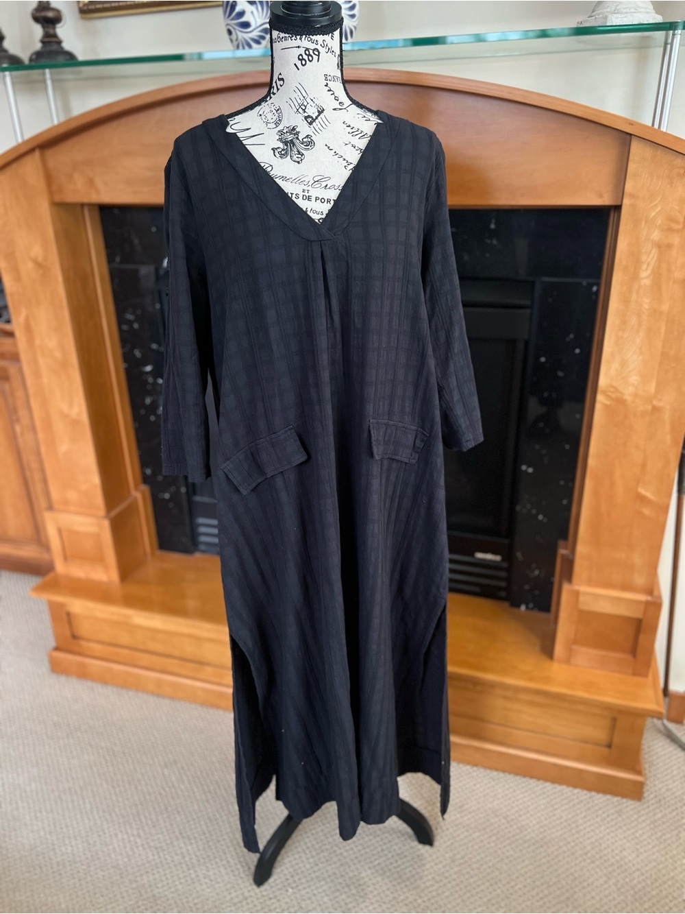 Pomander Black V-Neck Midi Dress with Patch Pockets